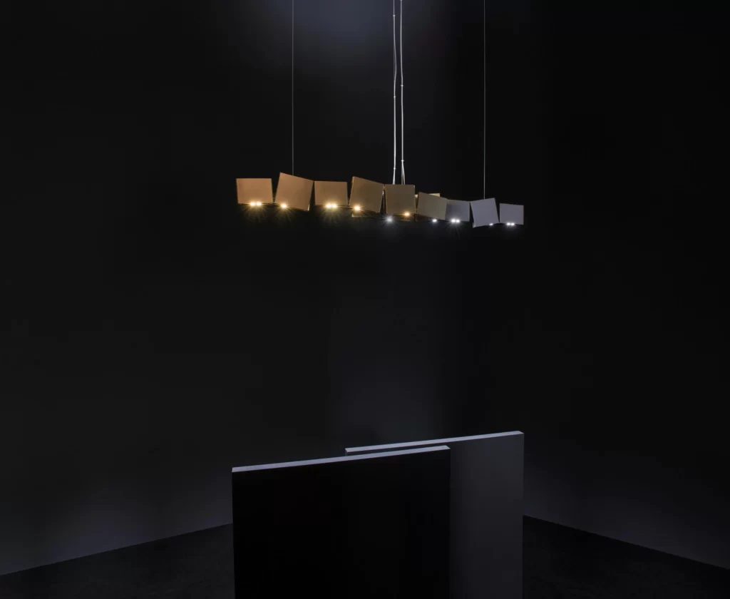 GAIA DOUBLE LINEAR