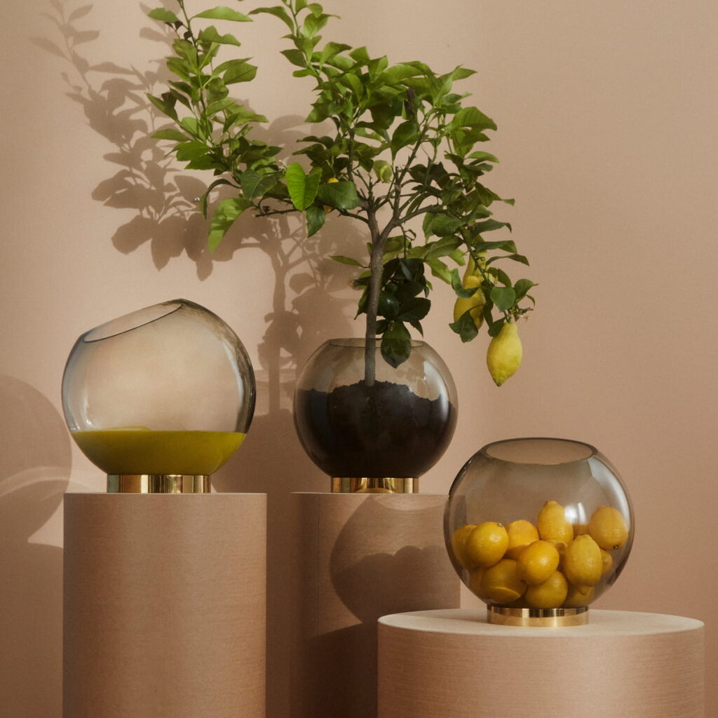 GLOBE GLASS